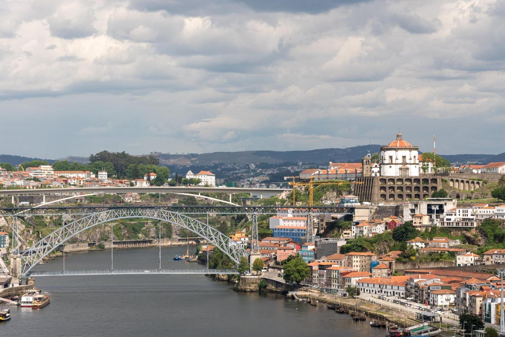 Апартаменты Guestready - Porto Fantastic View Вила-Нова-ди-Гая Экстерьер фото